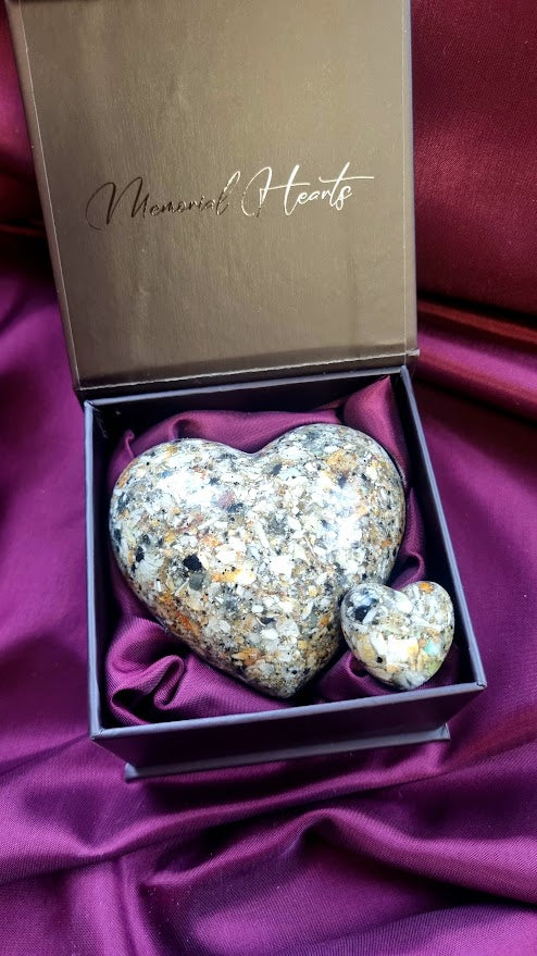 Memorial Heart Groot